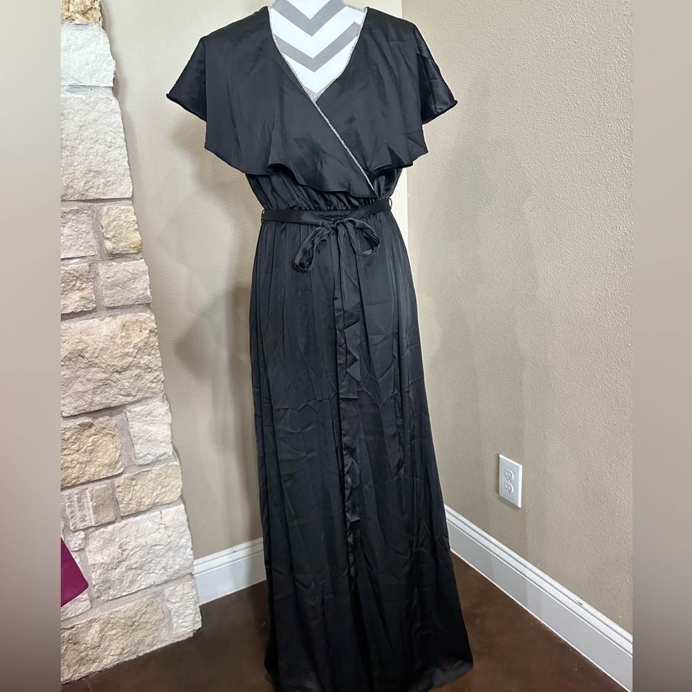 Women’s Mustard Seed black stain maxi with back cutout, NWT!